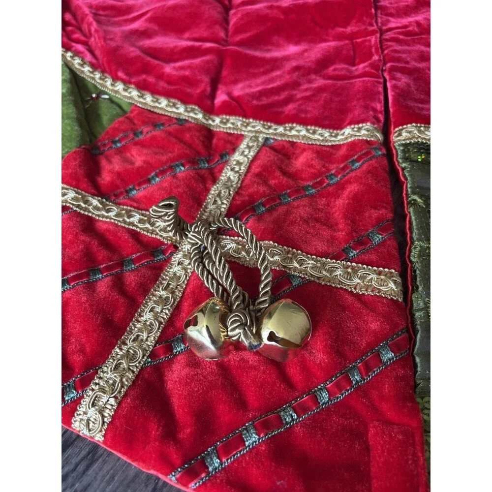 Frontgate Holiday Collection Christmas Tree Skirt Luxury Beads Gifts Bells  6'